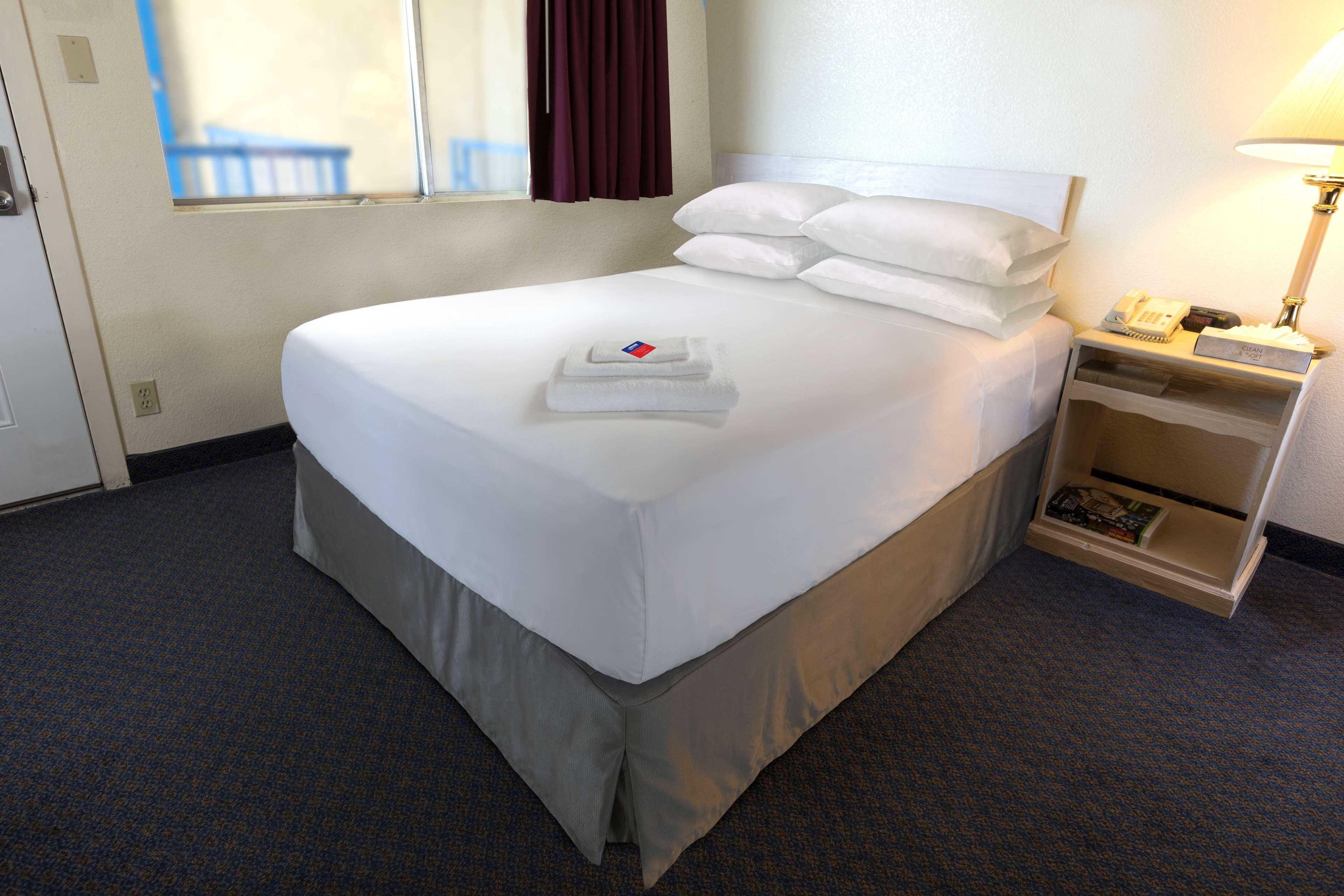 Americas Best Value Inn North Highlands Sacramento Esterno foto